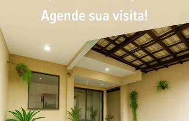 Imagem: A casa possui 2 Dormitórios, 3 Banheiros, 2 Vagas na garagem