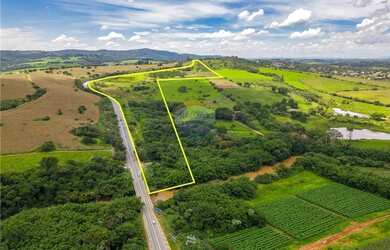 Imagem 6: Terreno ao Lado da Rodovia Dom Pedro em Itatiba/SP - 207.716 Metros Quadrados