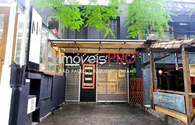 Imagem: O depósito possui 2 Vagas na garagem, 160m² de Área e está