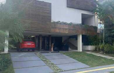 Imagem: A casa em condomínio possui 4 Dormitórios, 5 Banheiros, 5