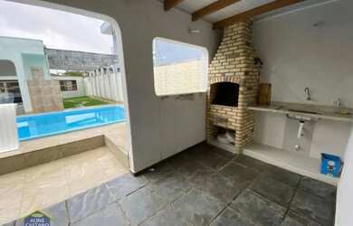 Imagem: Linda Casa Térrea Isolada com 5 dorms - Piscina e Churrasqueira!