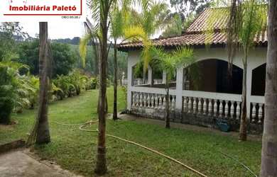 Imagem: A fazenda possui 10.000m² de Área e está localizado em Bofete