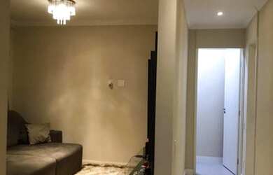 Imagem: O apartamento possui 1 Dormitório, 1 Banheiro, 1 Vaga na garagem