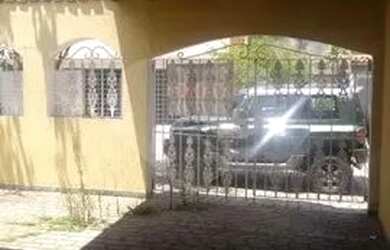 Imagem 9: Casa Ampla na Água Fria. 400m² de Área, 3 Vagas na garageme3 Dormitórios