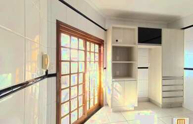 Imagem 10: Casa térrea na rua 3 dormitórios/suite, cozinha planejada