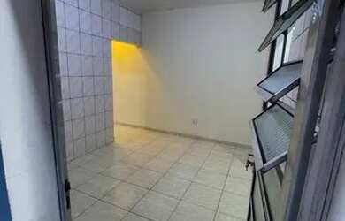 Imagem: A casa possui 1 Dormitório, 1 Banheiro, 550m² de Área e