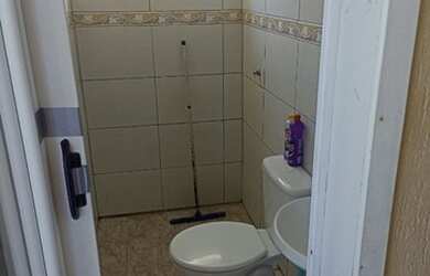 Imagem: O apartamento possui 2 Dormitórios e está localizado em Matinhos