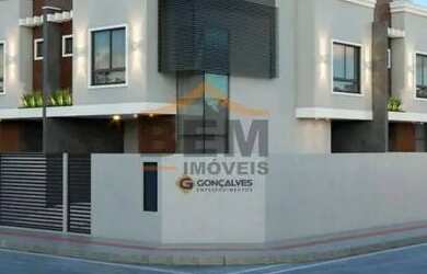 Imagem: A casa possui 2 Dormitórios, 1 Banheiro, 1 Vaga na garagem