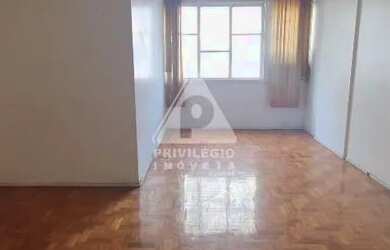 Imagem: O apartamento possui 3 Dormitórios, 3 Banheiros, 1 Vaga na