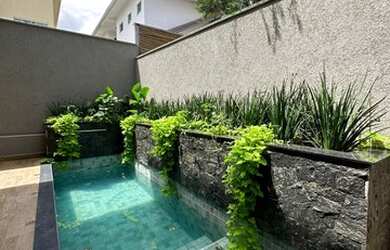 Imagem: A casa em condomínio possui 4 Dormitórios, 5 Banheiros, 4