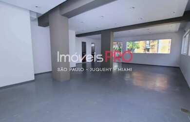 Imagem: O depósito possui 3 Vagas na garagem, 528m² de Área e está