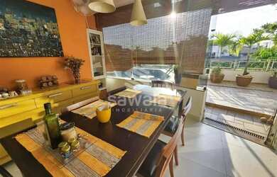 Imagem: O apartamento na cobertura à venda possui 4 Dormitórios, 5