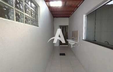 Imagem 6: Aluguel Casa BRASIL. Varanda, 70m² de Área, 2 Vagas na garageme3 Dormitórios