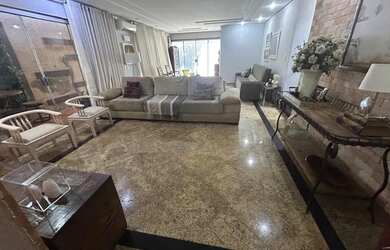 Imagem 15: Vendo excelente sobrado de 3 suítes com 260 m² de área construída