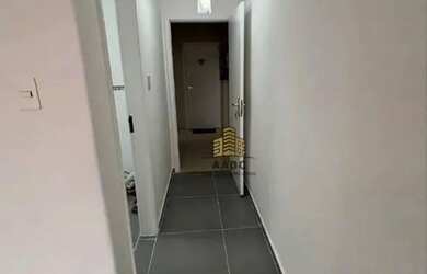 Imagem 2: Vila Mathias - ANA COSTA - 2 dorms, garagem - escadas