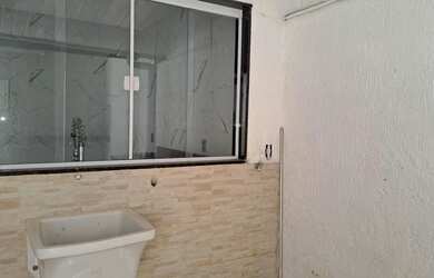 Imagem 2: Fator2512 Casa Linear 2qts - Desocupada no Moinho - Julia Deberg