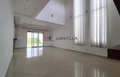 Imagem: A casa em condomínio possui 3 Dormitórios, 3 Banheiros, 4