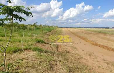 Imagem: O terreno possui 200m² de Área e está localizado em Jardim