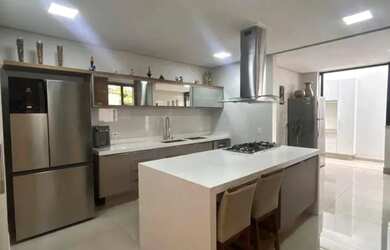 Imagem 8: CASA TÉRREA 363M² - 3 SUITES - PISCINA AQUECIDA - 6 VAGAS DE GARAGEM...