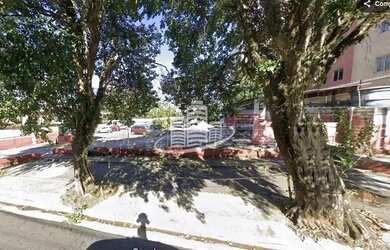 Imagem: O terreno possui 2.500m² de Área e está localizado em Vila