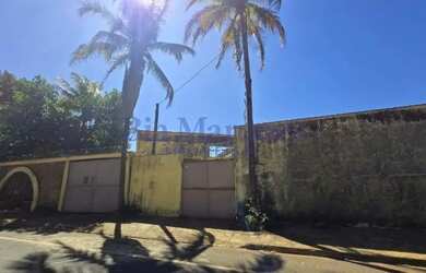 Imagem: O depósito possui 325m² de Área e está localizado em Jardim