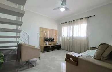 Imagem: A casa possui 3 Dormitórios, 3 Banheiros, 4 Vagas na garagem