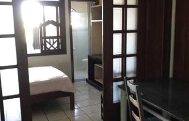 Imagem: A kitnet possui 1 Dormitório, 1 Banheiro e está localizado