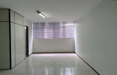 Imagem 6: 2 Salas 107,02m SIA Trecho 01