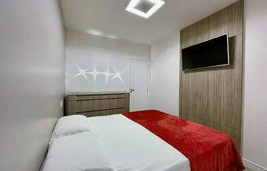 Imagem: O apartamento possui 2 Dormitórios, 2 Banheiros, 2 Vagas na