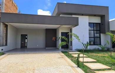 Imagem: A casa em condomínio possui 3 Dormitórios, 5 Banheiros, 4