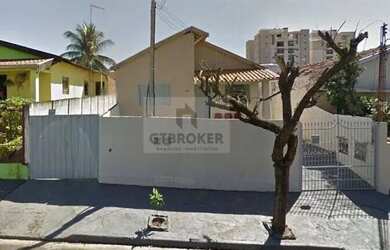 Imagem: A casa possui 2 Dormitórios, 1 Banheiro, 4 Vagas na garagem