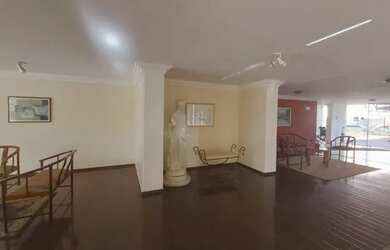 Imagem: O apartamento possui 3 Dormitórios, 2 Banheiros, 1 Vaga na