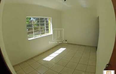 Imagem: O apartamento possui 3 Dormitórios, 1 Banheiro, 1 Vaga na garagem