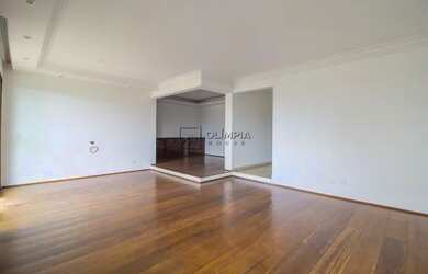 Imagem: O apartamento possui 4 Dormitórios, 5 Banheiros, 3 Vagas na