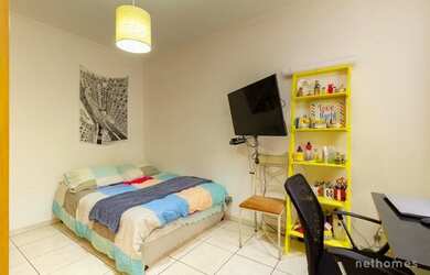 Imagem 10: Oportunidade. 208m² de Área, 5 Vagas na garageme5 Dormitórios