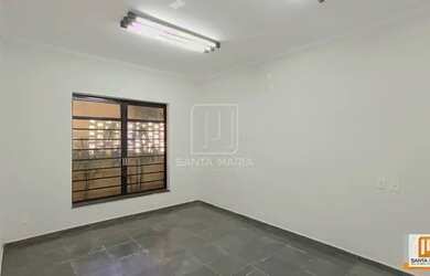 Imagem: O depósito possui 3 Vagas na garagem, 222m² de Área e está