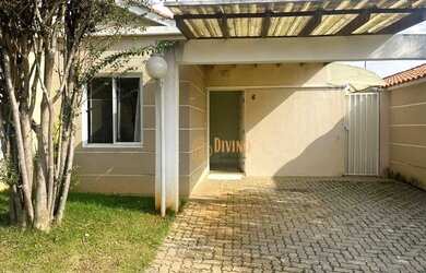 Imagem: A casa em condomínio possui 3 Dormitórios, 3 Banheiros, 2