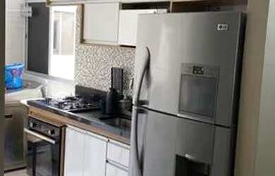 Imagem: O apartamento possui 2 Dormitórios, 1 Banheiro, 1 Vaga na garagem