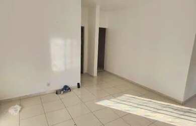 Imagem: A casa possui 4 Dormitórios, 3 Banheiros, 2 Vagas na garagem