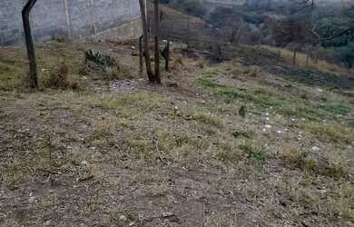 Imagem: O terreno possui 350m² de Área e está localizado em Matozinhos