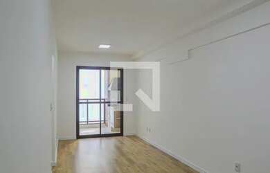 Imagem: O apartamento possui 1 Dormitório, 2 Banheiros, 1 Vaga na garagem