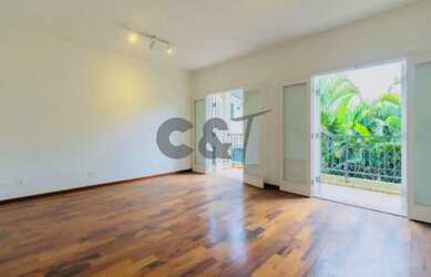 Imagem: A casa em condomínio possui 3 Dormitórios, 5 Banheiros, 2