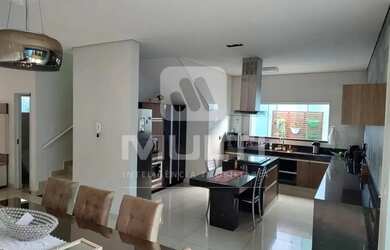 Imagem 7: Casa - JARDIM PATRICIA. Churrasqueira, Ar-condicionado, 274m² de Áreae2...