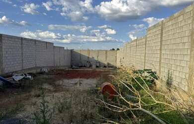 Imagem: O terreno possui 300m² de Área e está localizado em Setor