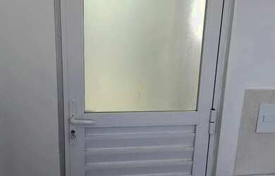 Imagem 6: Excelente terreno com 2 casas