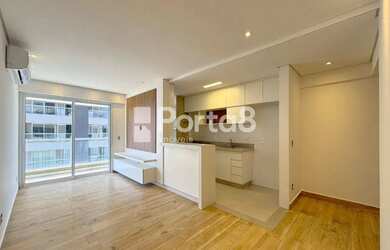 Imagem: O apartamento possui 2 Dormitórios, 2 Banheiros, 2 Vagas na