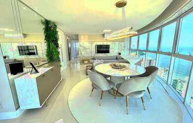 Imagem: O apartamento possui 4 Dormitórios, 4 Banheiros, 3 Vagas na