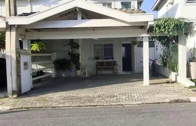 Imagem: A casa em condomínio possui 3 Dormitórios, 3 Banheiros, 2