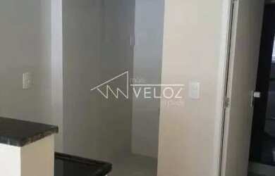 Imagem: O depósito possui 43m² de Área e está localizado em Centro