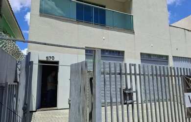 Imagem: O depósito possui 650m² de Área e está localizado em Alpes